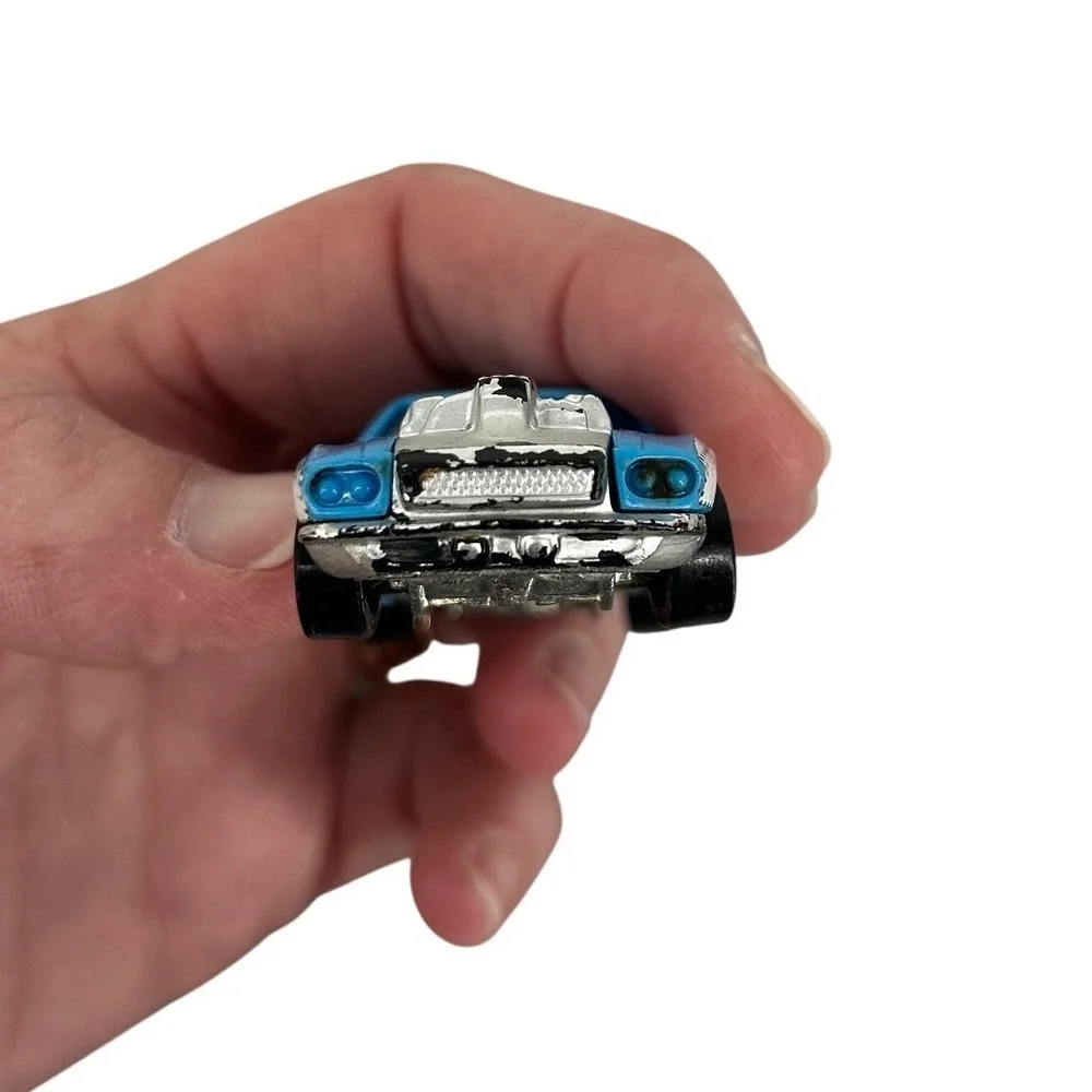 2010 Hot Wheels Rivited Blue 68 Racing Flame Diecast Car Demolition Derby Series